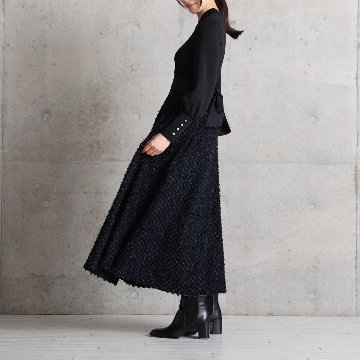 10月上旬お届け予定『Feather flower jacquard 』 Circular long skirt【全3色】の画像