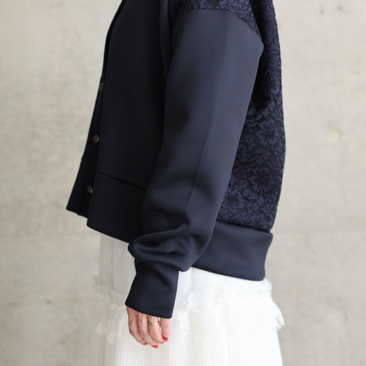 10月上旬お届け予定『Back lace』Cardigan 【全4色】の画像