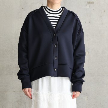 10月上旬お届け予定『Back lace』Cardigan 【全4色】の画像