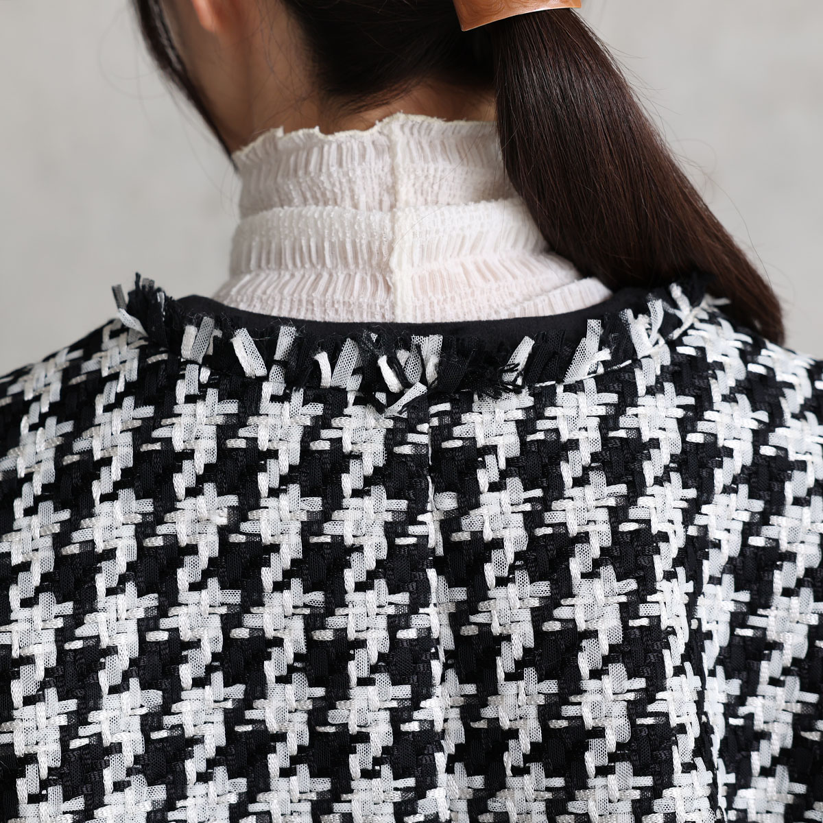 11月上旬お届け予定『Tulle houndstooth tweed』 No-collar jacket【全2色】の画像