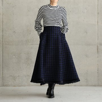 11月上旬お届け予定『Tulle houndstooth tweed』 Tuck flare skirt【全2色】の画像