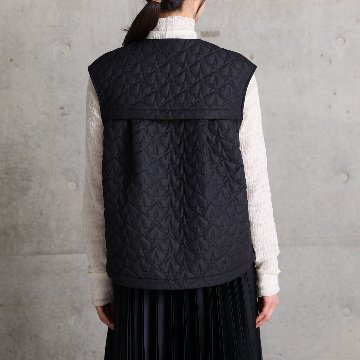 11月上旬お届け予定『Stella quilt』 2WAY gilet【全3色】の画像