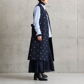 11月上旬お届け予定『The happy prince』 long gilet【全2色】の画像