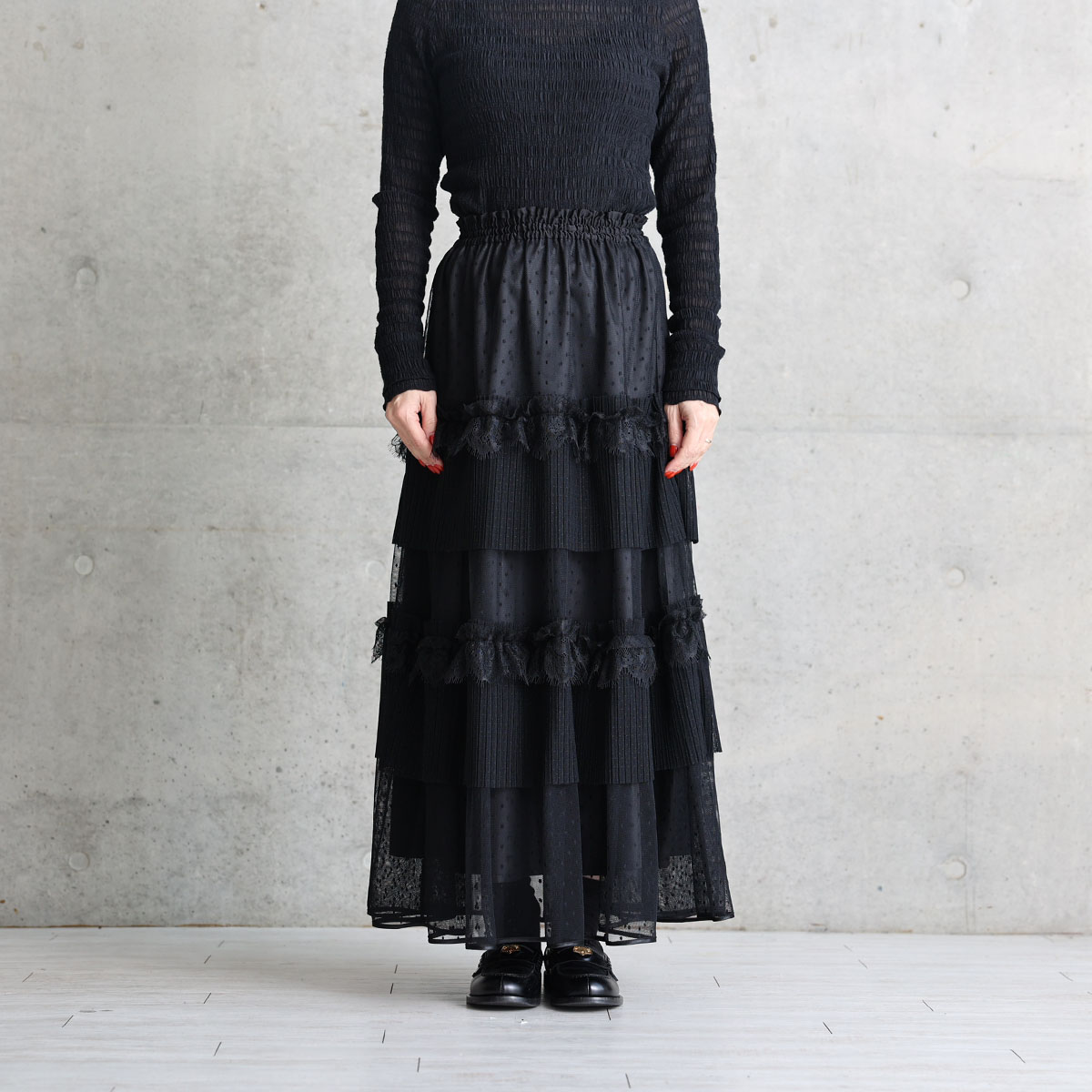 11月上旬お届け予定『Dot&pleats tulle』Tiered skirt【全3色】の画像