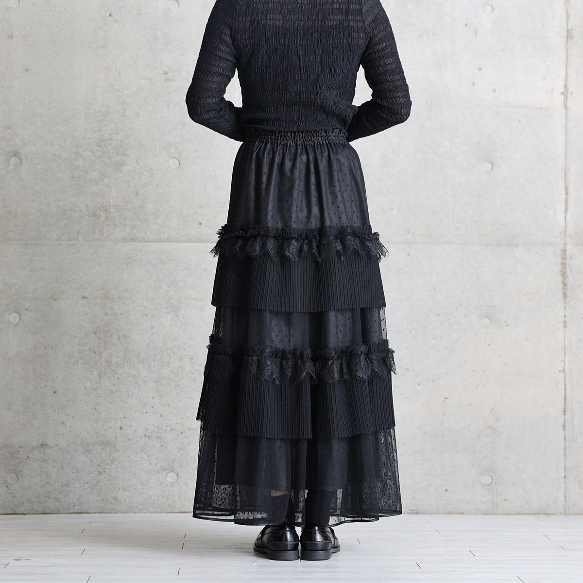 11月上旬お届け予定『Dot&pleats tulle』Tiered skirt【全3色】の画像