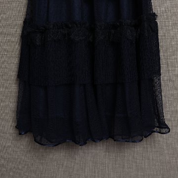 11月上旬お届け予定『Dot&pleats tulle』Tiered skirt【全3色】の画像