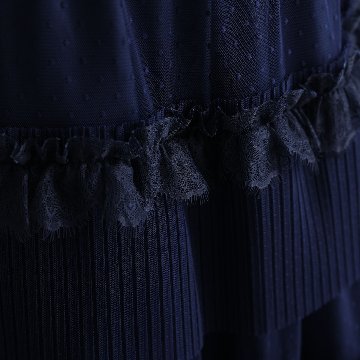 11月上旬お届け予定『Dot&pleats tulle』Tiered skirt【全3色】の画像