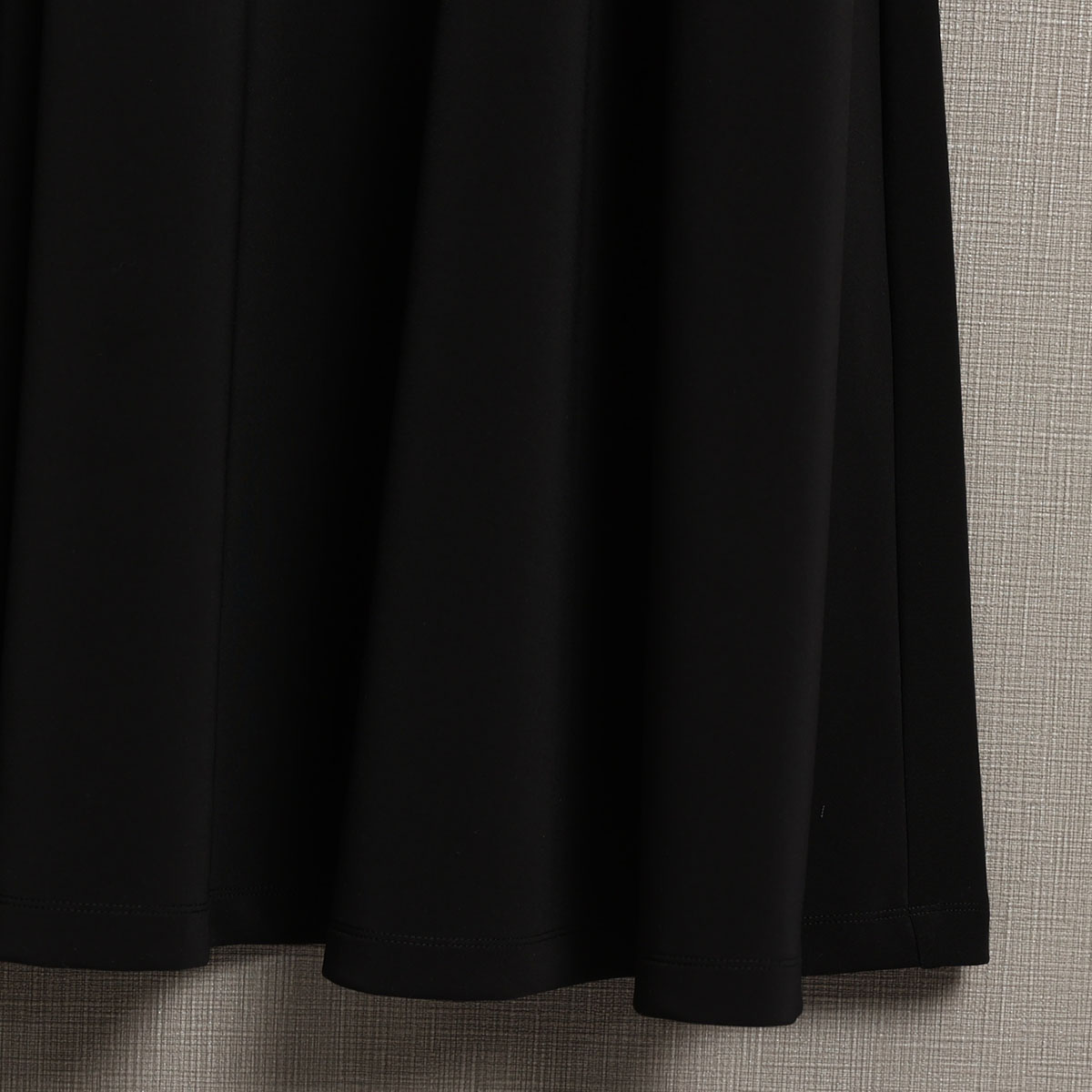 11月上旬お届け予定『Drape knit』 Long dress【全2色】の画像