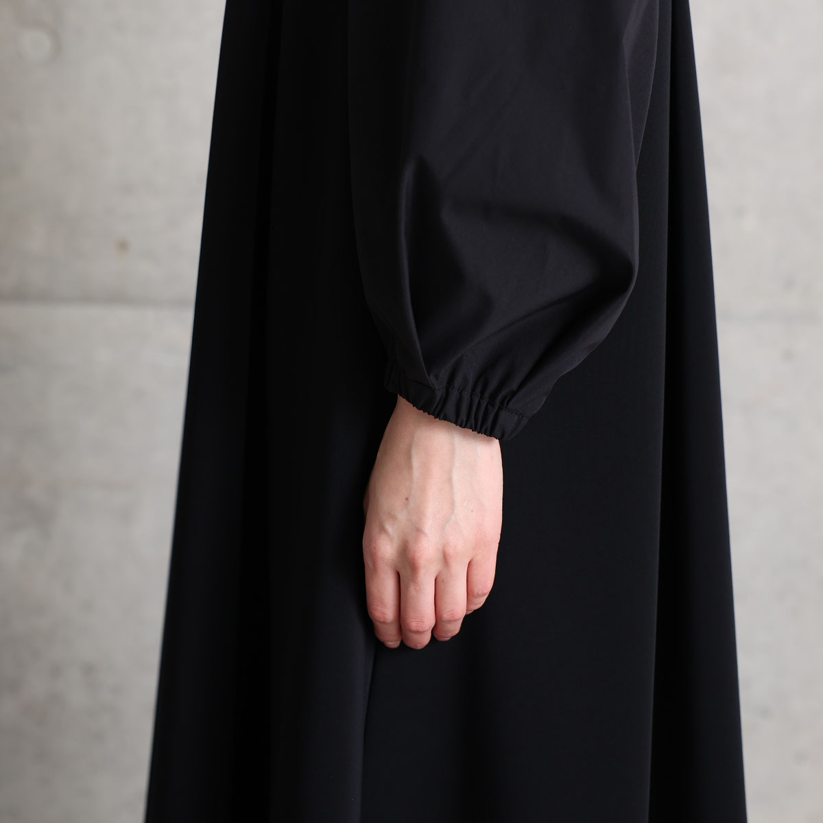 11月上旬お届け予定『Drape knit』 Long dress【全2色】の画像