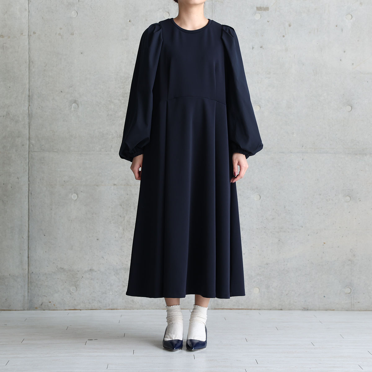 11月上旬お届け予定『Drape knit』 Long dress【全2色】の画像