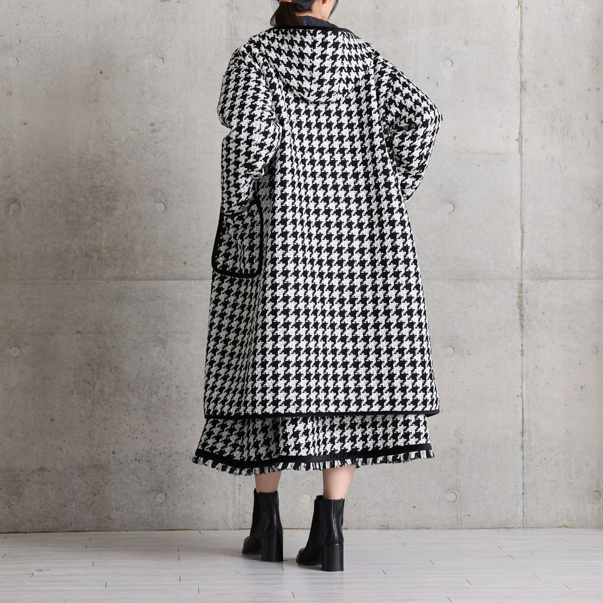 12月上旬届け予定『Tulle houndstooth tweed』2WAY Long Coat 【全2色】の画像