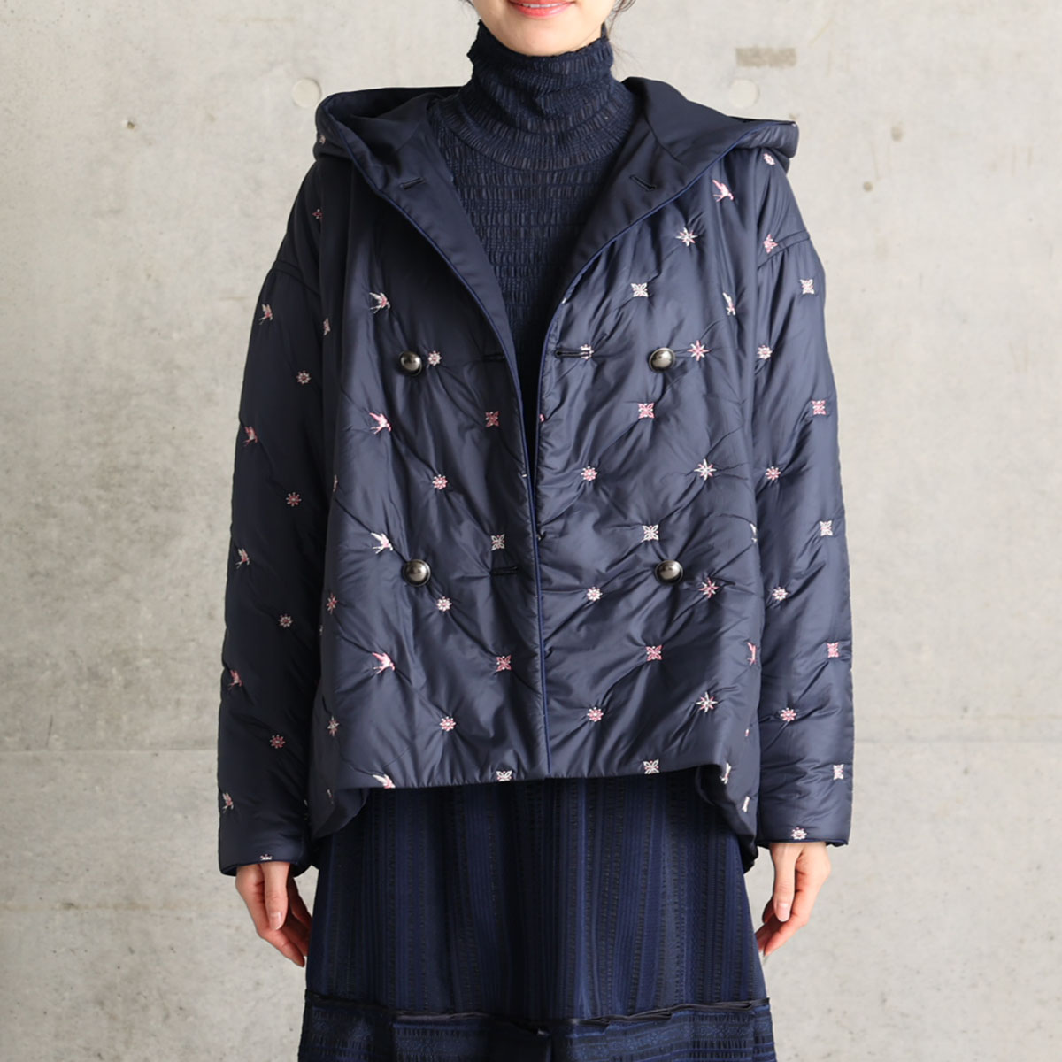 12月下旬お届け予定『The happy prince quilt』 Hoodie coat【全2色】の画像