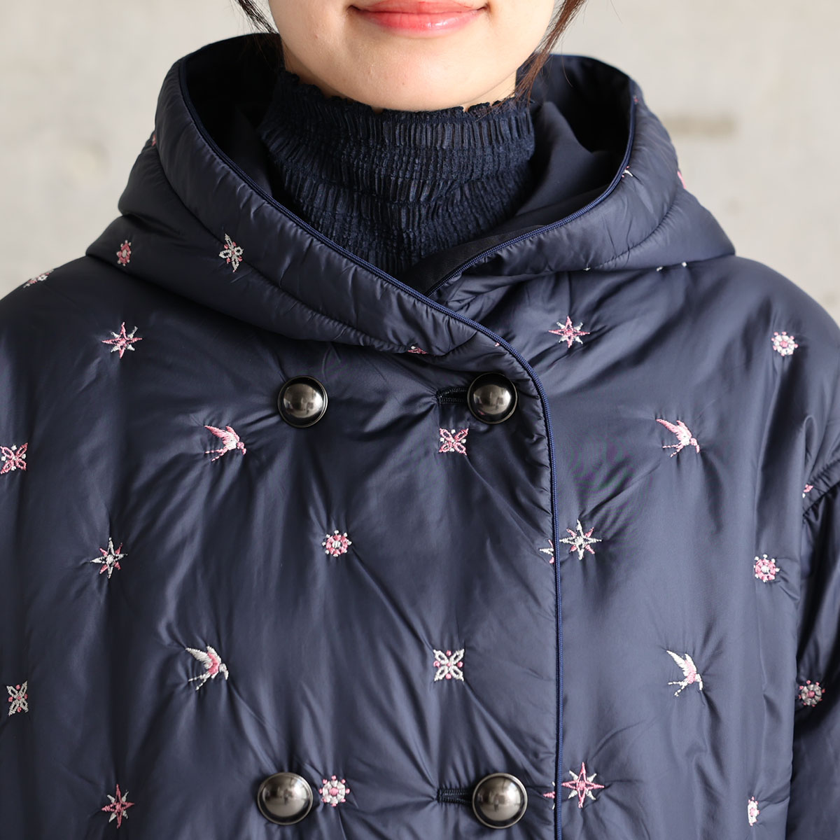 12月下旬お届け予定『The happy prince quilt』 Hoodie coat【全2色】の画像