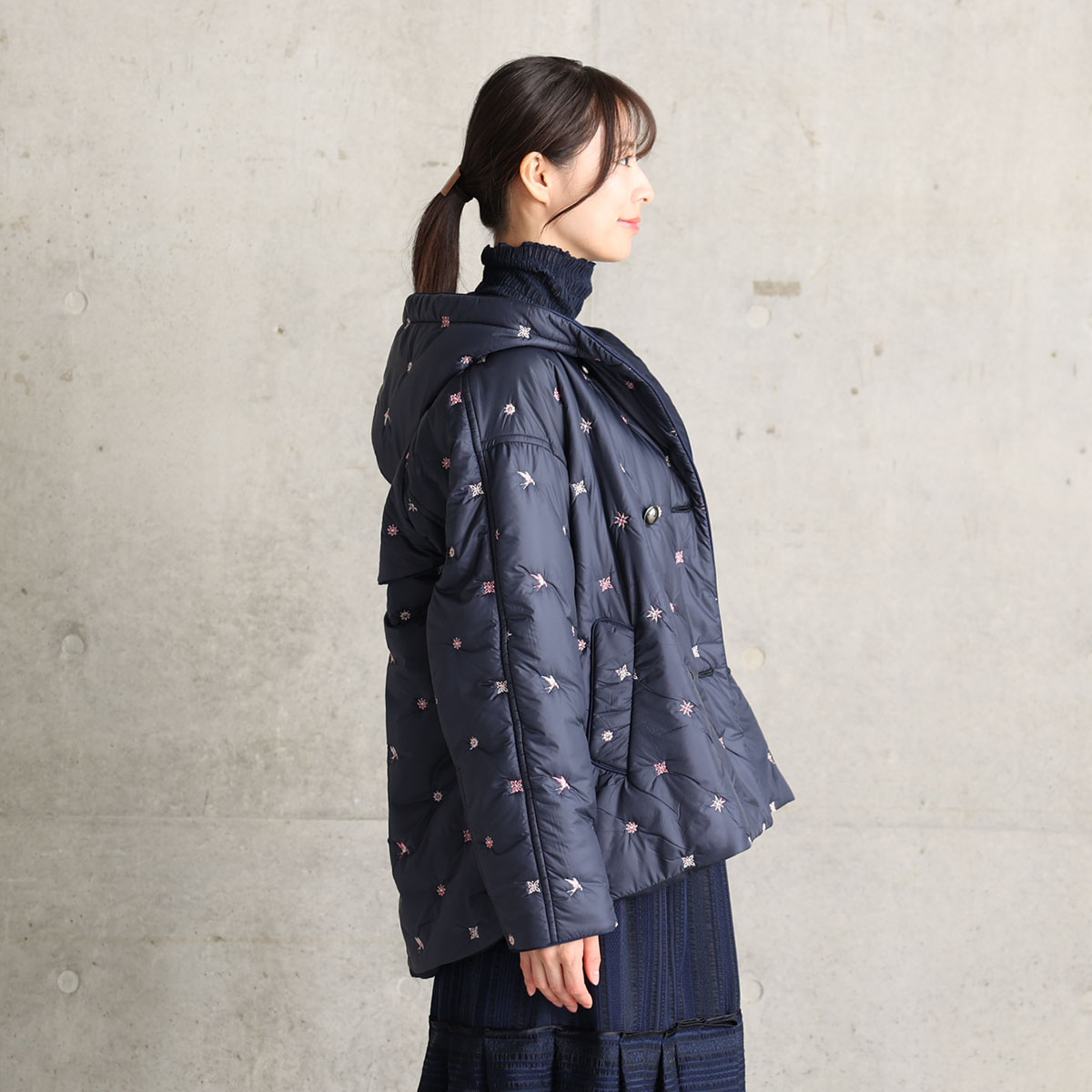 12月下旬お届け予定『The happy prince quilt』 Hoodie coat【全2色】の画像