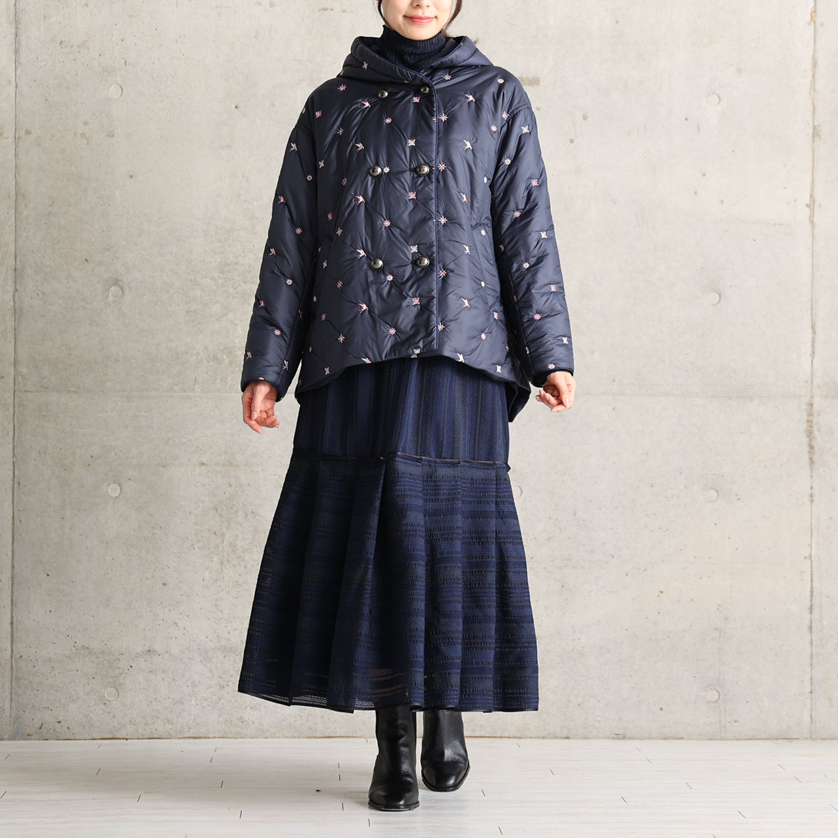 12月下旬お届け予定『The happy prince quilt』 Hoodie coat【全2色】の画像