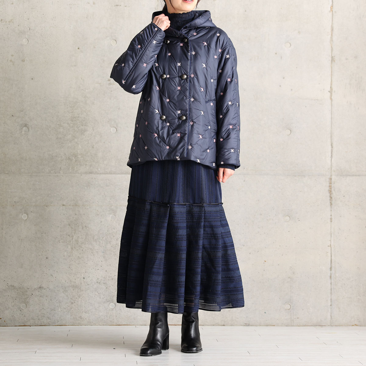 12月下旬お届け予定『The happy prince quilt』 Hoodie coat【全2色】の画像