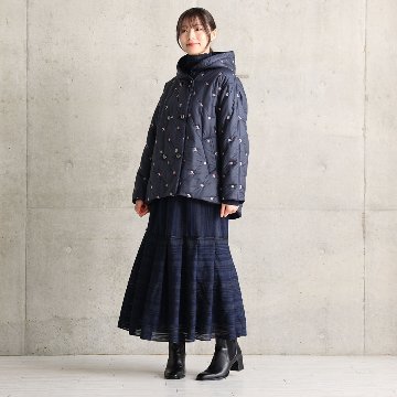 12月下旬お届け予定『The happy prince quilt』 Hoodie coat【全2色】の画像