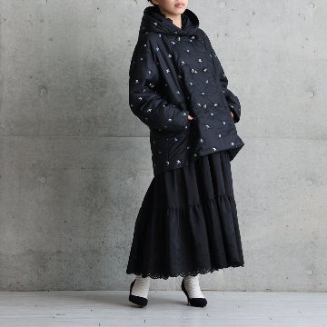 12月下旬お届け予定『The happy prince quilt』 Hoodie coat【全2色】の画像