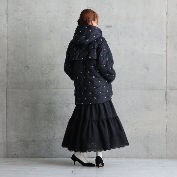 12月下旬お届け予定『The happy prince quilt』 Hoodie coat【全2色】の画像