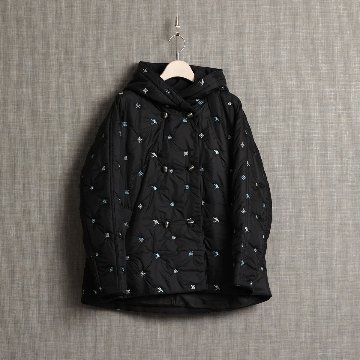 12月下旬お届け予定『The happy prince quilt』 Hoodie coat【全2色】の画像