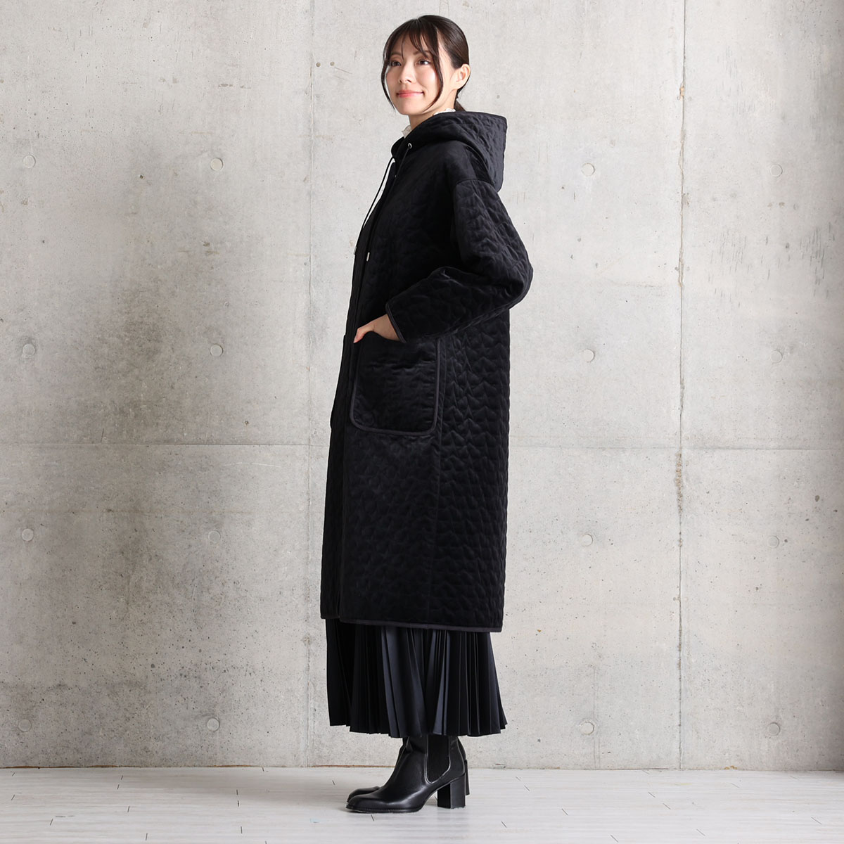 12月下旬お届け予定『Stella quilt velvet』2WAY Long Coat【全1色】の画像