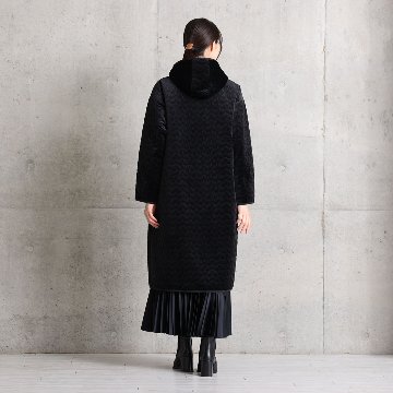 12月下旬お届け予定『Stella quilt velvet』2WAY Long Coat【全1色】の画像