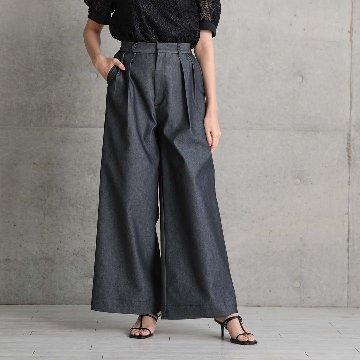 3月中旬～下旬お届け予定『Dress Denim』 Tuck pants 【全3色】の画像