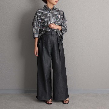 3月中旬～下旬お届け予定『Dress Denim』 Tuck pants 【全3色】の画像