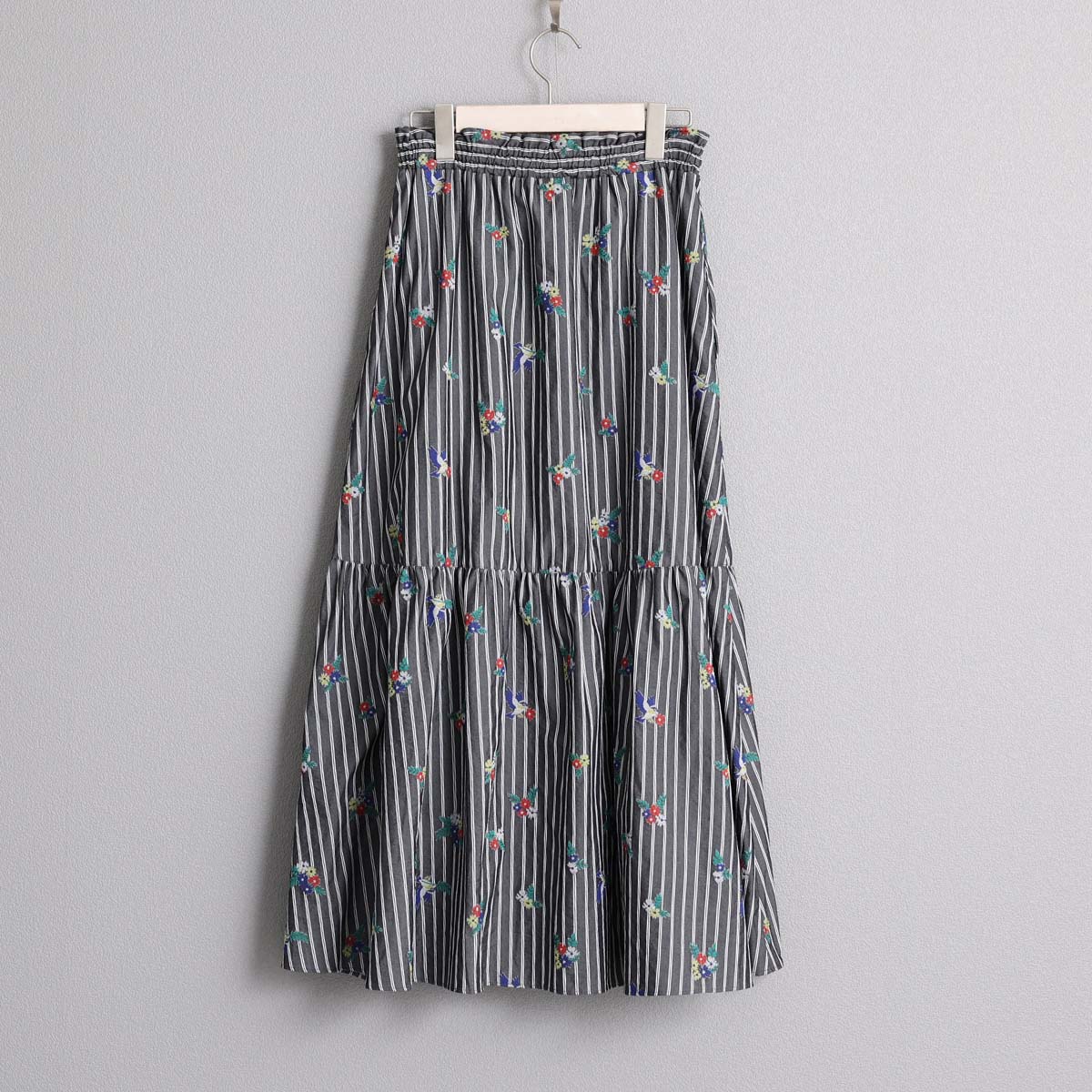 4月中旬～下旬お届け予定『Robin stripe』 Tiered skirt 【全3色】の画像