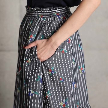 4月中旬～下旬お届け予定『Robin stripe』 Tiered skirt 【全3色】の画像