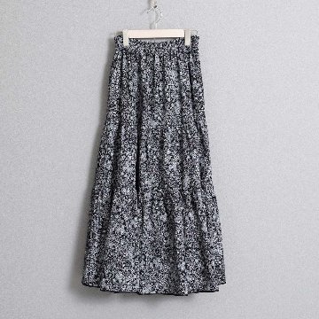 4月中旬～下旬『Robin flower』 Tiered skirt 【全2色】の画像