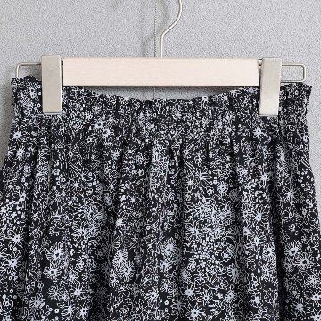 4月中旬～下旬『Robin flower』 Tiered skirt 【全2色】の画像