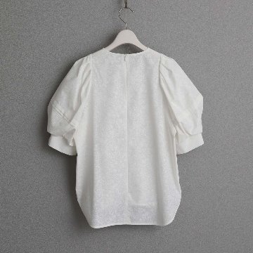 4月中旬～下旬お届け予定『Robin flower』 Volume sleeve blouse 【全1色】の画像