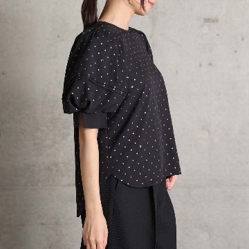 4月中旬～下旬お届け予定『Stella dot light』 Volume sleeve blouse 【全2色】の画像