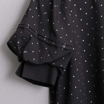 4月中旬～下旬お届け予定『Stella dot light』 Volume sleeve blouse 【全2色】の画像