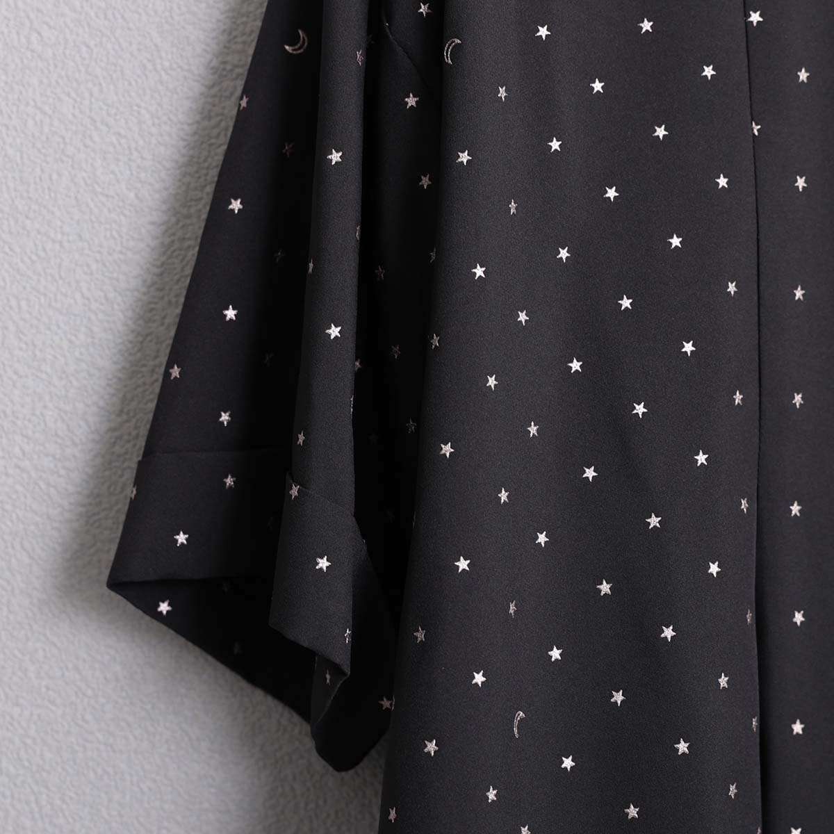 4月中旬～下旬お届け予定『Stella dot light』 short blouse【全2色】の画像