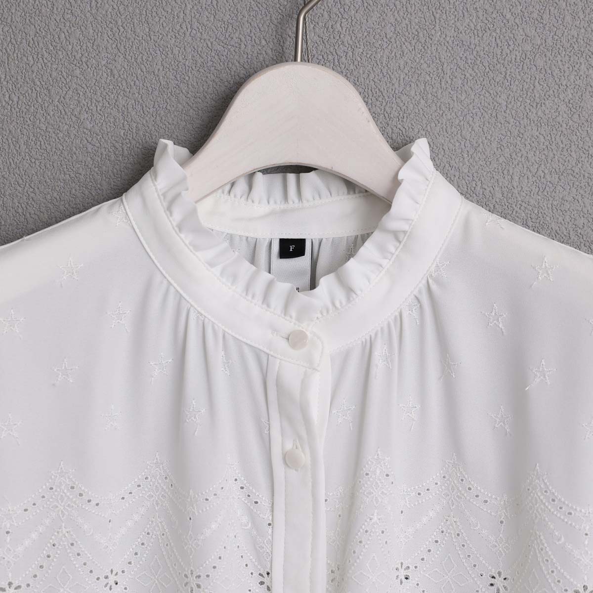 5月中旬～下旬お届け予定『Stella scallop』 french sleeve blouse【全3色】の画像