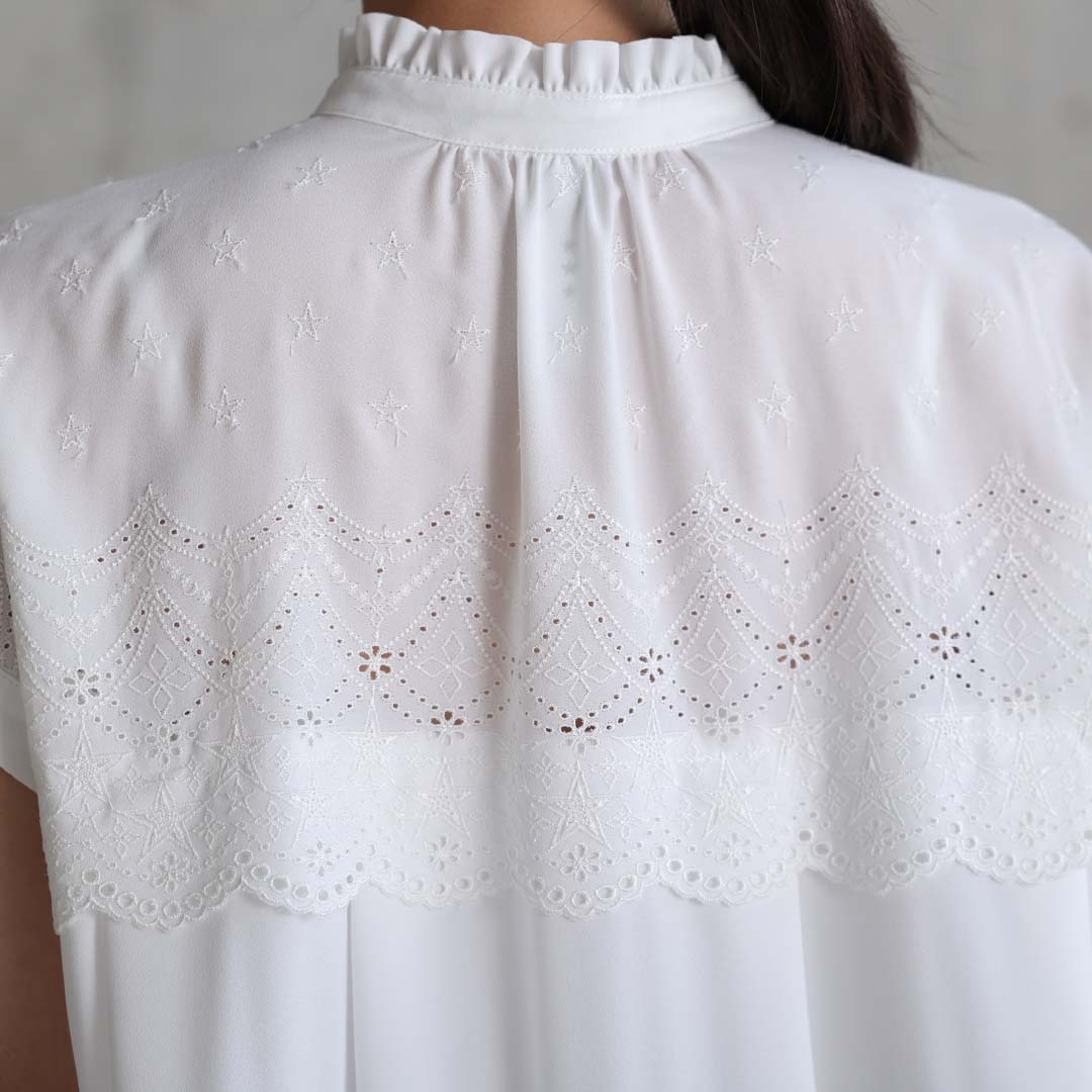 5月中旬～下旬お届け予定『Stella scallop』 french sleeve blouse【全3色】の画像