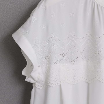 5月中旬～下旬お届け予定『Stella scallop』 french sleeve blouse【全3色】の画像