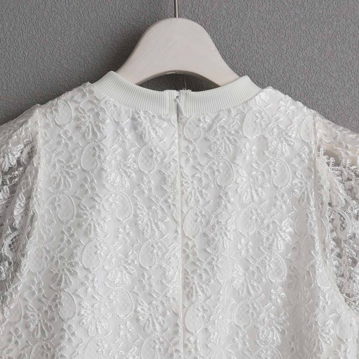 5月中旬～下旬『Paisley Lace』 pullover tops 【全3色】の画像