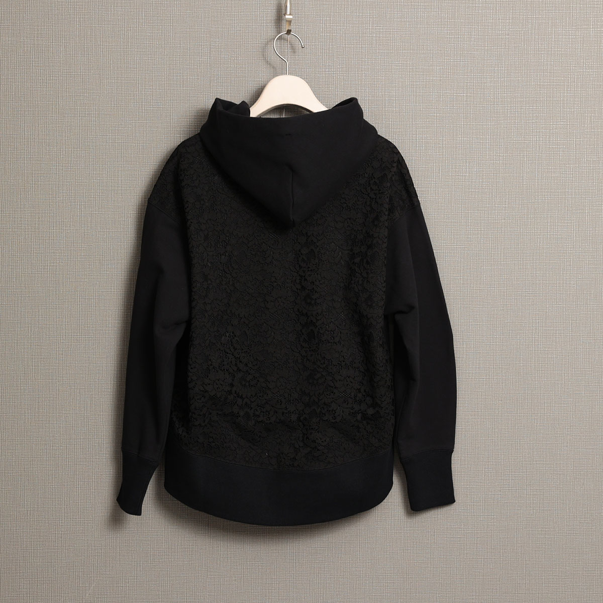 11月上旬お届け予定『Back lace 』 Hoodie【全5色】の画像