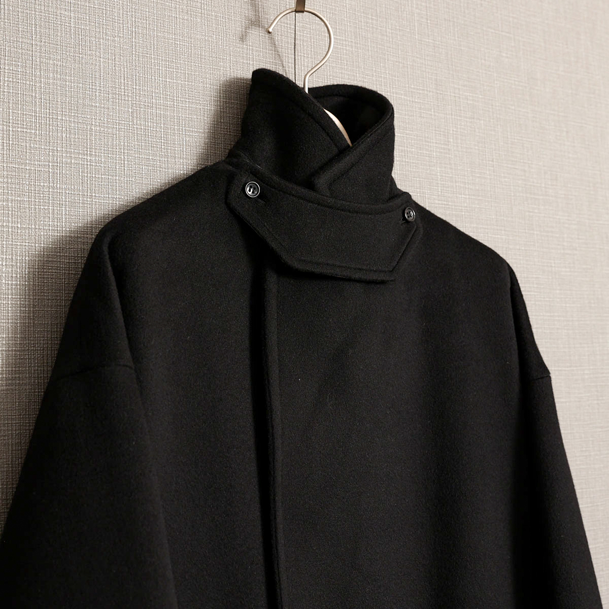 『Pure cashmere』 Over chester coat　BLACKの画像