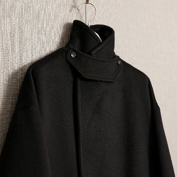 『Pure cashmere』 Over chester coat　BLACKの画像