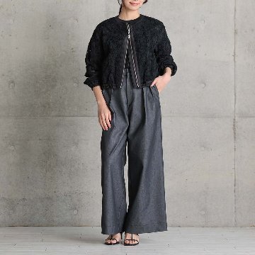 4月上旬お届け予定『Dress Denim』 Tuck pants BLACKの画像