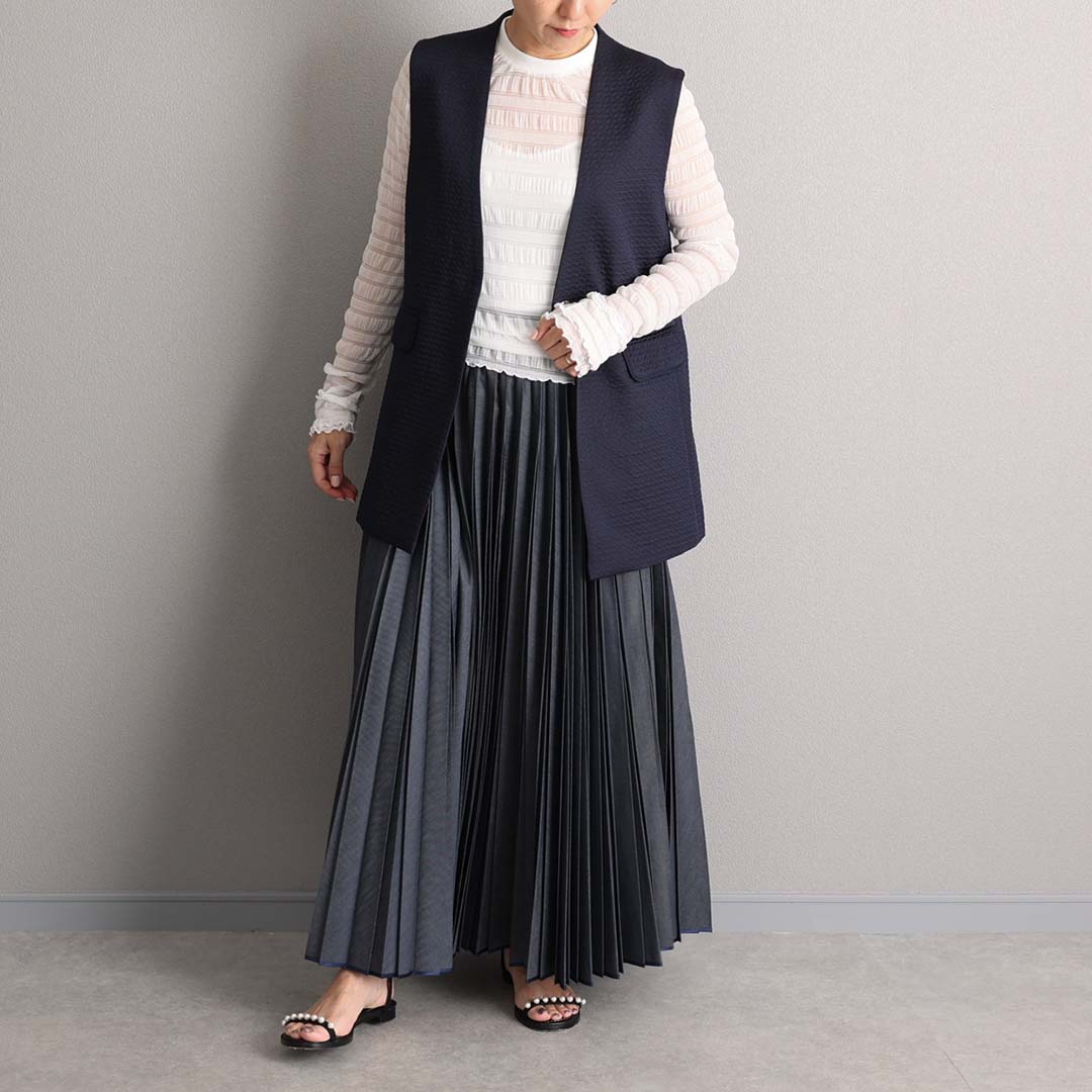 ３月上旬お届け予定 『Inflexion pleats』 Long skirt NAVY DENIMの画像