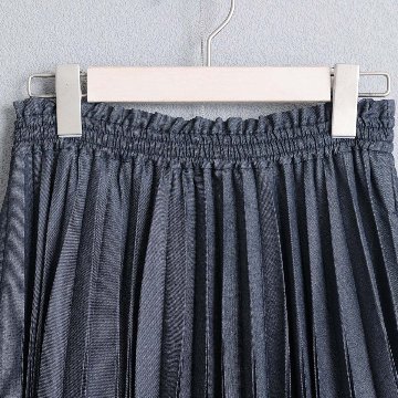 ３月上旬お届け予定 『Inflexion pleats』 Long skirt NAVY DENIMの画像