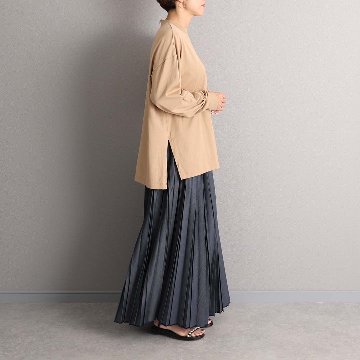 ３月上旬お届け予定 『Inflexion pleats』 Long skirt NAVY DENIMの画像