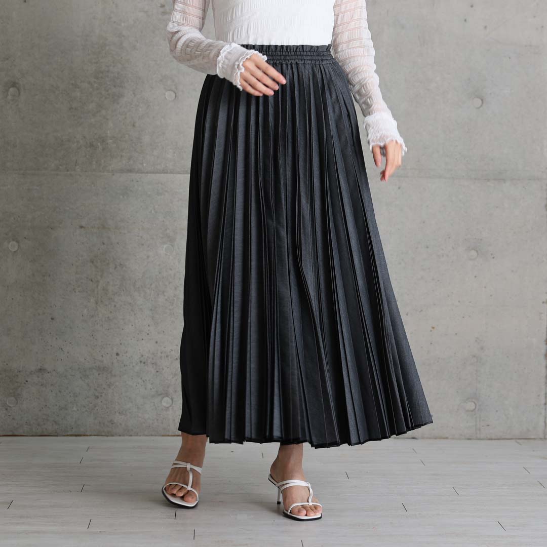 ３月上旬お届け予定 『Inflexion pleats』 Long skirt BLACK DENIMの画像