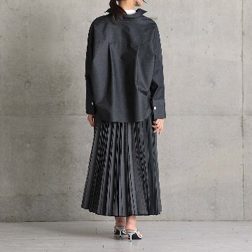 ３月上旬お届け予定 『Inflexion pleats』 Long skirt BLACK DENIMの画像