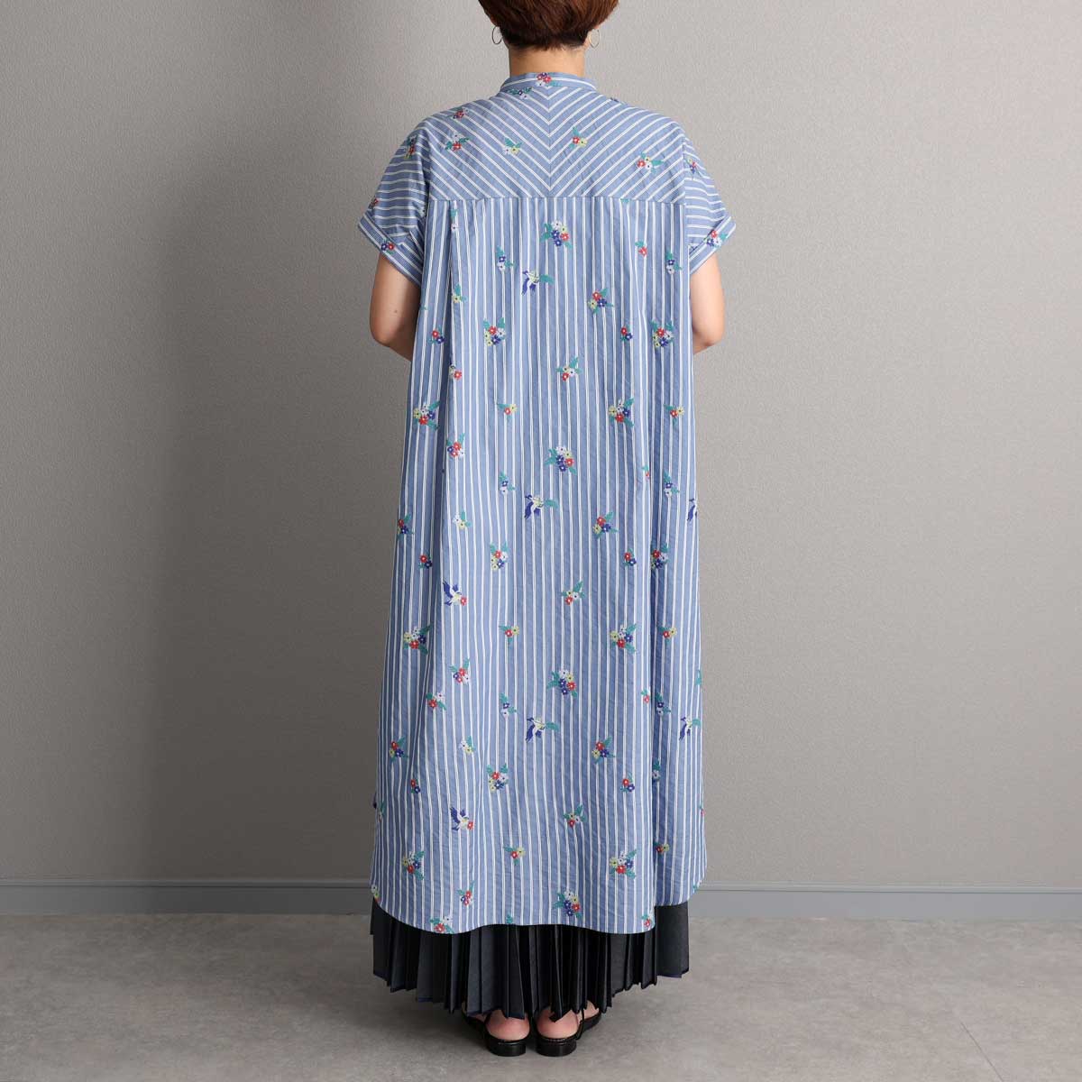 ５月上旬お届け予定『Robin stripe』 Long shirts BLUEの画像